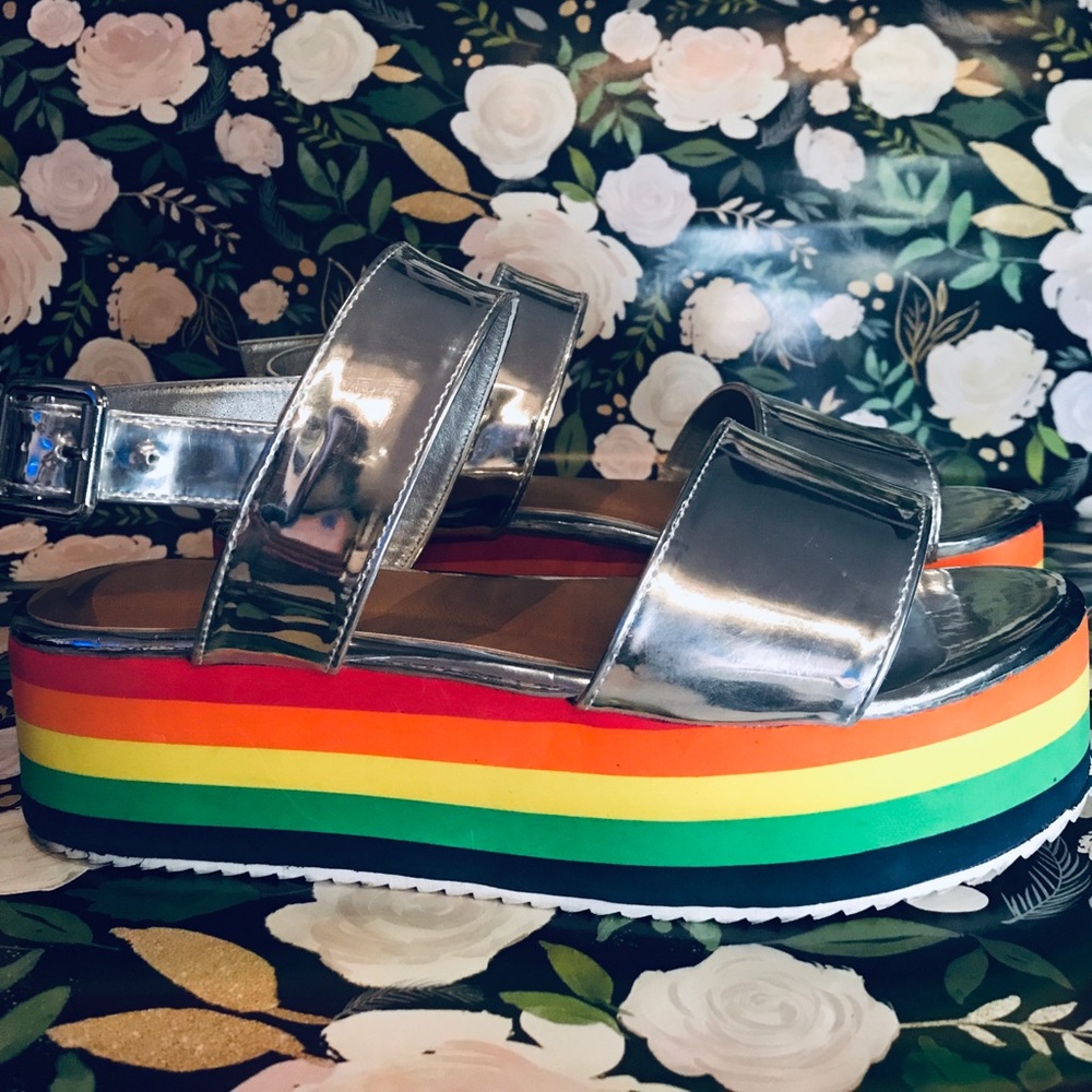 Awesome Metallic Rainbow Bottom Platform Sandal!